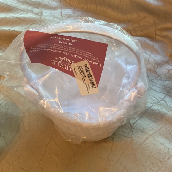 Wedding dress plus size for sale with all the accessories and bridesmaids dk pur - Picture 8 of 10